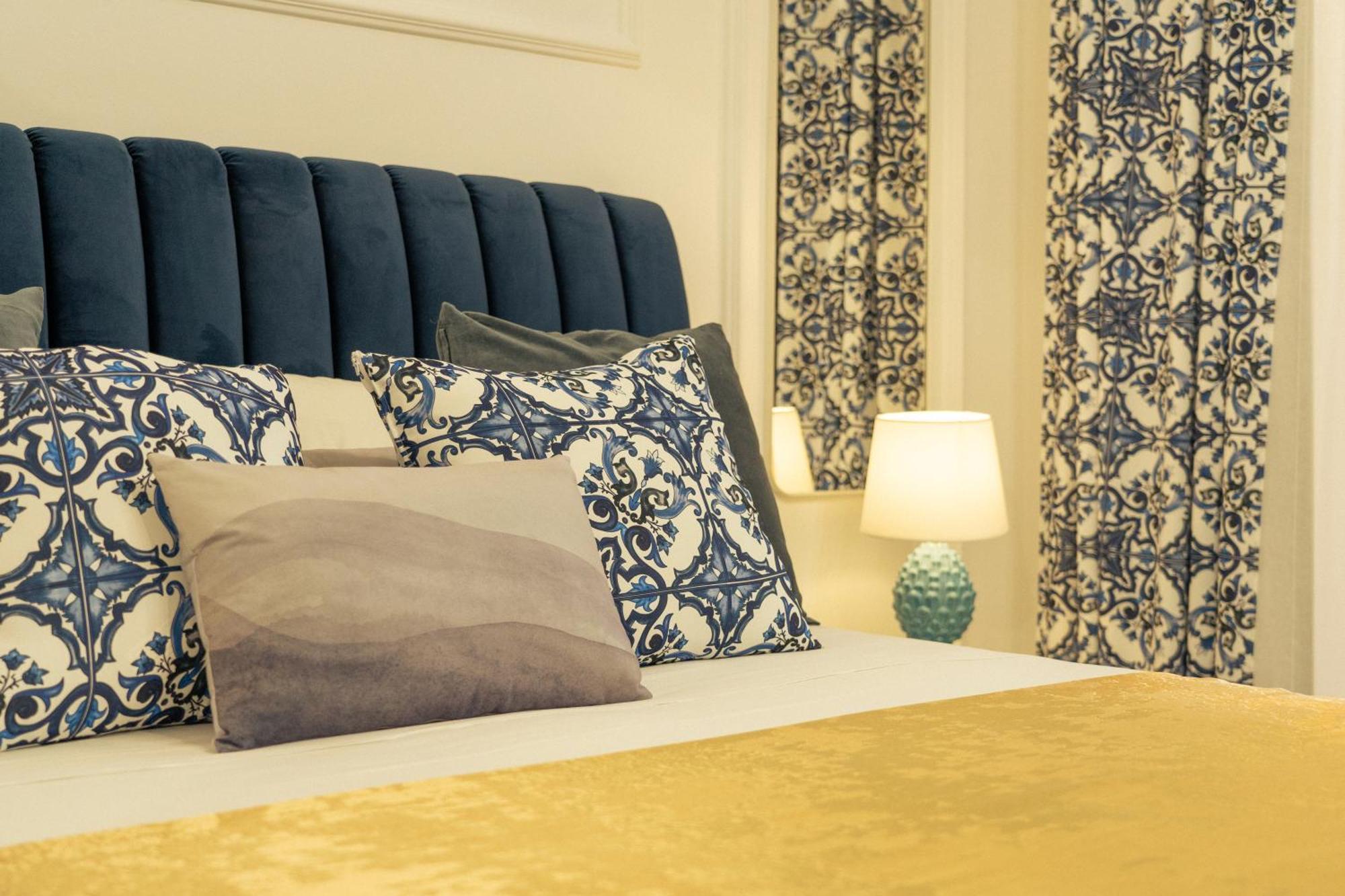 Johnny'S Suites Taormina Beach Bay Εξωτερικό φωτογραφία