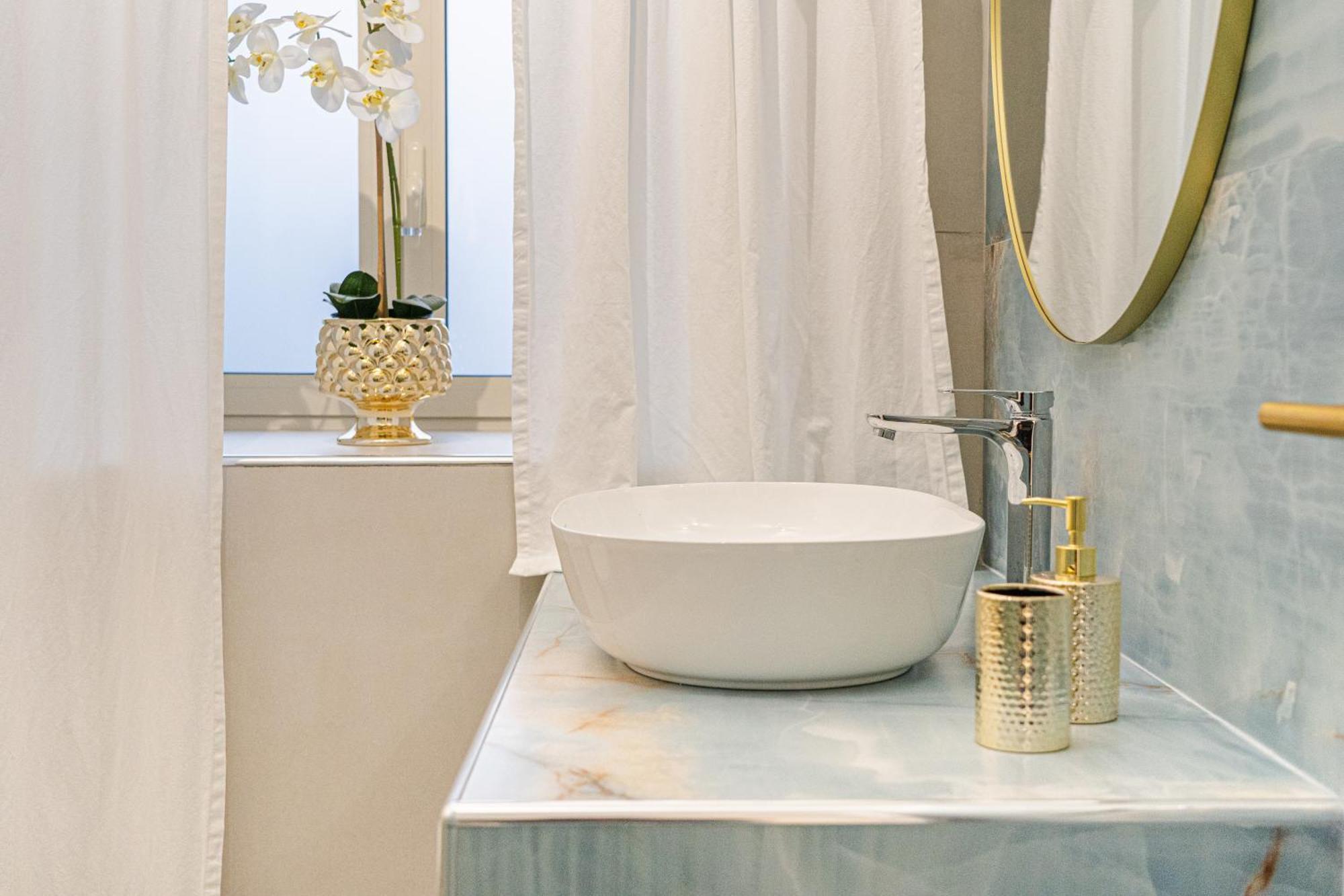 Johnny'S Suites Taormina Beach Bay Εξωτερικό φωτογραφία
