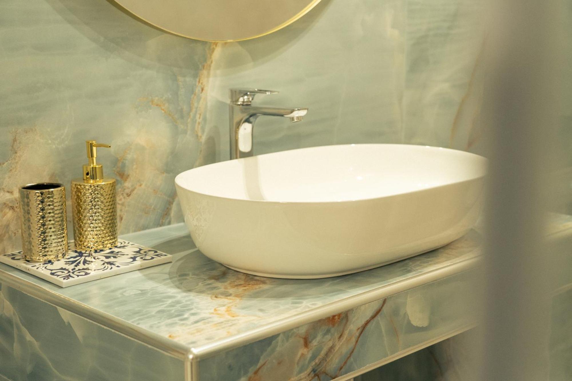 Johnny'S Suites Taormina Beach Bay Εξωτερικό φωτογραφία