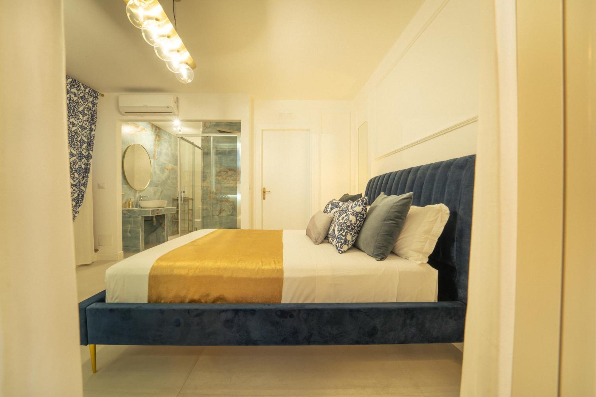 Johnny'S Suites Taormina Beach Bay Εξωτερικό φωτογραφία